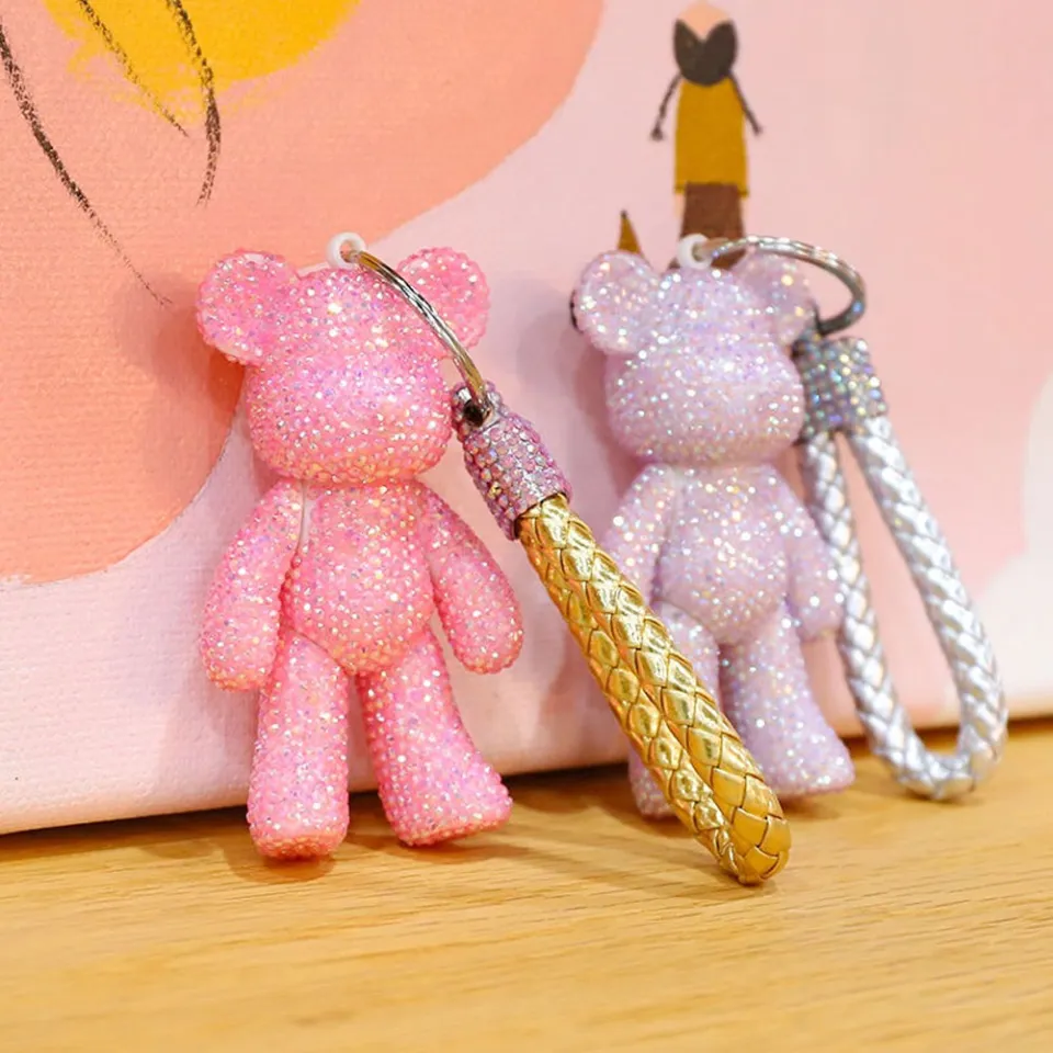 Violent Bear (8cm Keychain) – The One With The Diamond Art