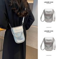 Summer silver crossbody mini small bag women 2023 new lightweight chain mobile phone bag high-end niche design 【BYUE】