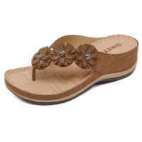 【ready stock】Flower sandals womens car stitching leisure holiday beach beach heel comfortable plus size European and American slippers.