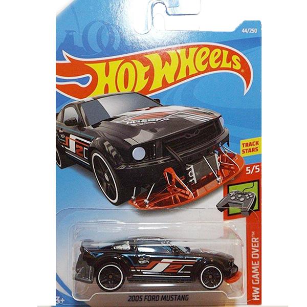 2019 Hot Wheels Game Over #44-2005 Ford Mustang 