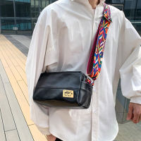 กระเป๋าทรงเหลี่ยมใบเล็ก กระเป๋าสะพายข้าง Shoulder bag กระเป๋าผู้ชาย กระเป๋าสะพายพาดลำตัว 6050