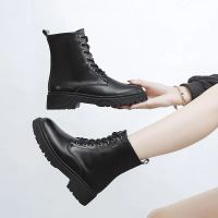 kasut perempuan Fashion new Martin boots female student Korean version thick soles thick front lacing black boot female shoes