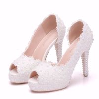 ▼ﺴ☼ Crystal Queen Women Sweet White Flower Lace Platform Peep Top High Heels Pearls Wedding Shoes Bride Dress Shoes11CM Pumps