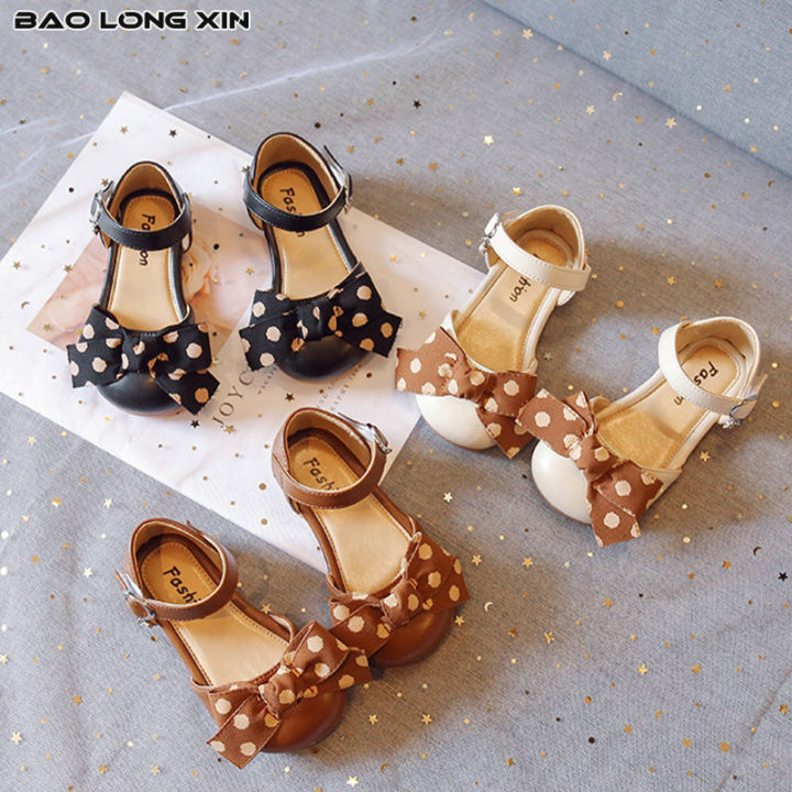 baolongxin-รองเท้าแตะเด็กผู้หญิงลายจุดน่ารัก-รองเท้าหนังขนาดเล็กผูกโบว์รองเท้าเจ้าหญิงสีทึบ