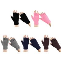 Bitak Women Men Electric Heating Gloves Winter Warm USB Electric Heated Gloves Fingerless 5V for Sports Skiing for Running Cycling