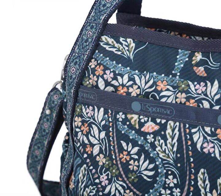 lesportsac-2023-ใหม่แฟชั่นพิมพ์สนุกกระเป๋าสะพายไหล่เดียว8056