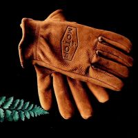 Retro Motorcycle Gloves Frosted First Layer Cowhide Mens and Womens Riding Motorcycle Wear-resistant Warm Camping Gloves