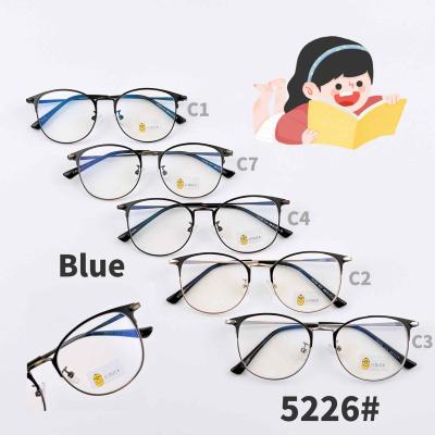 BB5226 แว่นกรองแสงสีฟ้า สำหรับเด็ก