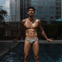 กางเกงว่ายน้ำ VNOM SPEEDY กางเกงว่ายน้ำชายสีเทาควันบุหรี่ Mens Swimming Trunk Ash Grey SPEEDY