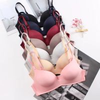 เสื้อชั้นใน​ไร้โครงฟองน้ำบาง SOFT BRA ผ้านุ่มใส่สบาย มี 8 สี