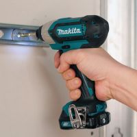 Makita ไขควงกระแทก12V แบตเตอรี่ลิเธียมแบบชาร์จไฟได้,สว่านกระแทก LED มัลติฟังก์ชันไขควงไฟฟ้า TD110D