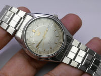 นาฬิกา Vintage มือสองญี่ปุ่น Seiko 5 Five ระบบ Automatic Day Date 6309 ผู้ชาย ทรงกลม กรอบเงิน หน้าเทา หน้าปัด 36มม. สายสแตนเลสใช้งานได้ปกติ สภาพดี ของแท้ ไม่กันน้ำ