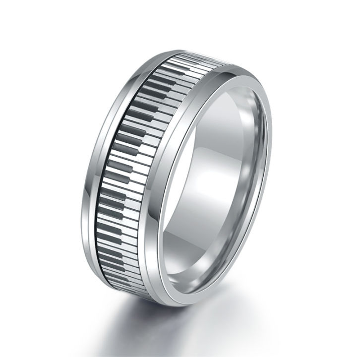in-stock-แหวนสแตนเลสสีเงินแป้นหมุนแหวนบุคลิกภาพแหวนผู้ชายแหวนคู่เหล็กไทเทเนียมเครื่องประดับยุโรปและอเมริกา