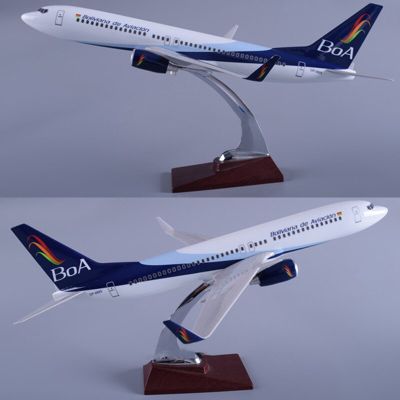 40CM 1:172 Scale Boeing 737 B737 BOA Bolivia Airlines Airplane Aviation Model With Base Alloy Aircraft Plane Collectible Toy