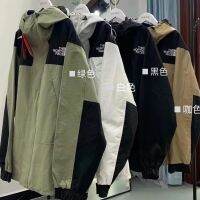 THE NORTH FACE เสื้อโค้ท1990ใหม่กันลมตาข่ายคู่รักสีแดงต่อกันฤดูใบไม้ร่วง Jaket Daki Gunung กลางแจ้ง