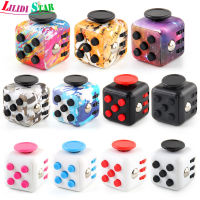 L【on Sale】Magic Cube Toy ของเล่นบรรเทาความวิตกกังวลความเครียดแปลกใหม่ผ่อนคลายอุปกรณ์ประกอบฉากมัลติฟังก์ชั่นมือถือ1【cod】