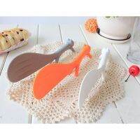 ☑ 3 Colors Lovely Kitchen Supplie Squirrel Shaped Ladle Non Stick Rice Paddle Meal Spoon Random Color