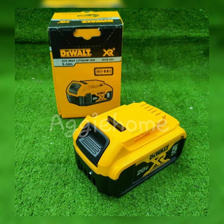 dewalt-แบตเตอรี่-18-20v-li-ion-รุ่น-dcb184-ขนาด-5-0-ah-พร้อมไฟ-led-แสดงสถานะการชาร์จ-จัดส่ง-kerry