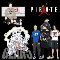 ∈ LJ8.27 แผ่นสติกเกอร์รีดร้อน ลายลูฟี่ One Piece ซักทําความสะอาดได้ สําหรับตกแต่งเสื้อผ้า DIY