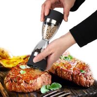 Double-head 2-in-1 Manual Grinding Pepper Salt Mills Grinder Durable Kitchen Seasoning Tools Portable Abrader Gadget Home Bar