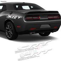 สติกเกอร์กันชนด้านหลังแต่งรถ2ชิ้นสำหรับ Dodge Challenger SRT Hellcat ตัวถังรถยนต์อุปกรณ์เสริมรถยนต์สติกเกอร์ไวนิลสำหรับตกแต่ง