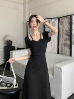 Genuine Uniqlo High-end Black high-end halter neck long skirt for women in summer Hepburn style waist slimming A-line skirt temperament dress