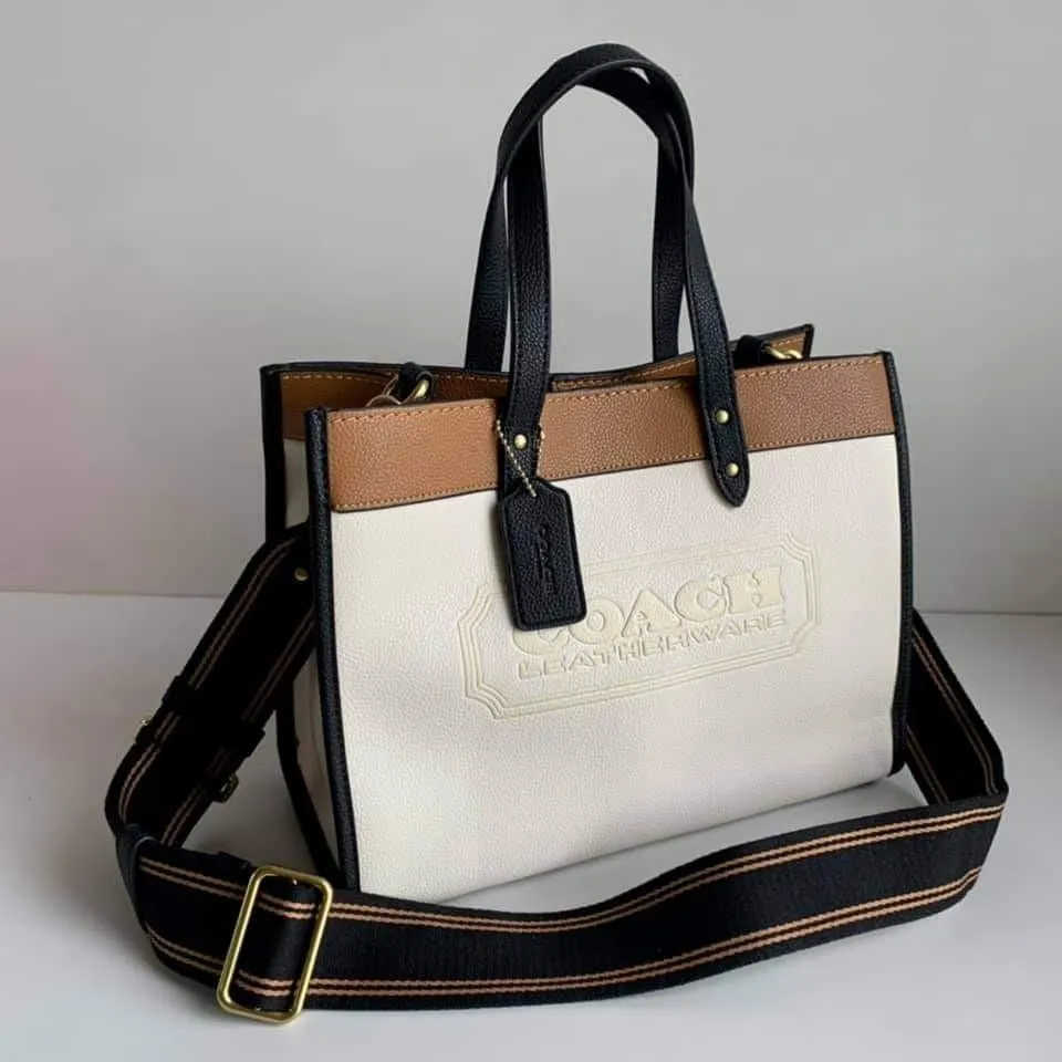 Field Tote 30 In Colorblock With Coach Badge