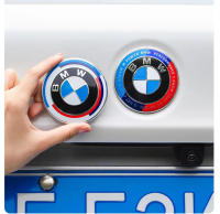 BMW ตรารถยนต์โลโก้ที่ระลึกโลโก้รถยนต์ทั่วไป74มม.,ป้ายอัตโนมัติโลหะติดป้ายรถด้านหลังรถสติ๊กเกอร์ติดตรารถยนต์3D ตราติดรถสำหรับ BMW ทุกรุ่นอุปกรณ์ตกแต่งหน้ารถสุดเจ๋งติดขอบท้ายรถ50th โลโก้ปีลิมิเต็ดอิดิชั่น