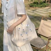 【hot sale】♧❈♀ C16 Tulip Printed Canvas Bag Womens 2023 New Ins Large-capacity Shoulder Bag Korean Style All-match Student Handbag Tote Bags