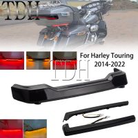 ไฟท้ายไฟเบรก LED 2014-2022 Pak ทัวร์ไฟท้ายสำหรับ Harley Touring ถนน Glide Ultra Classic CVO FLHT Tru