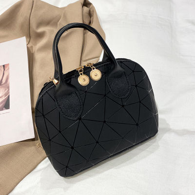 Large Capacity Handbags Luxury Shoulder Bags Designer Shell Handbag Womens Vintage Handbags Ladies Crossbody Bags
