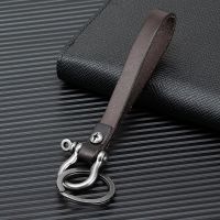 MKENDN Creative Retro Alloy Carabiner Hook Nautical Shackle Hook Full Grain Cow Leather Strap Holder Keychain Keyring FOB Gift Key Chains