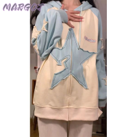 Margot Fashion Mเสื้อฮู้ด เสื้อแขนยาวอบอุ่น หลวมและสบาย ๆ สไตล์ขี้เกียจย้อนยุคอเมริกัน 2023NEW WWY2390WEJ 37Z230913