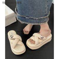 【July】 Thick-soled slippers womens outer super hot 2023 summer travel beach sandals high-end