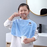 【DT】hot！ Baby Bibs Coral Fleece Feeding Saliva Apron Face Boys Cartoon Scarf Bib Collar Burp