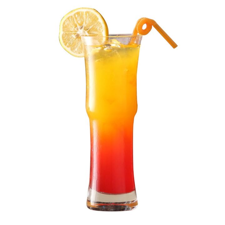 long-bar-drinks-a-cup-of-drink-a-cup-of-bamboo-transparent-water-in-a-glass-of-fruit-juice-cup-tea-cup-of-cocktail-glass