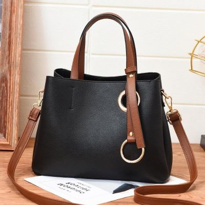 The new 2021 simple atmospheric handbag Europe and the United States to restore ancient ways the large capacity multilayer foreign trade bags one shoulder inclined shoulder bag