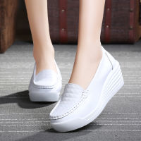 top●ReadyStock White Low Cut Wedges Shoes Women Casual Soft Nurse Shoes Slip