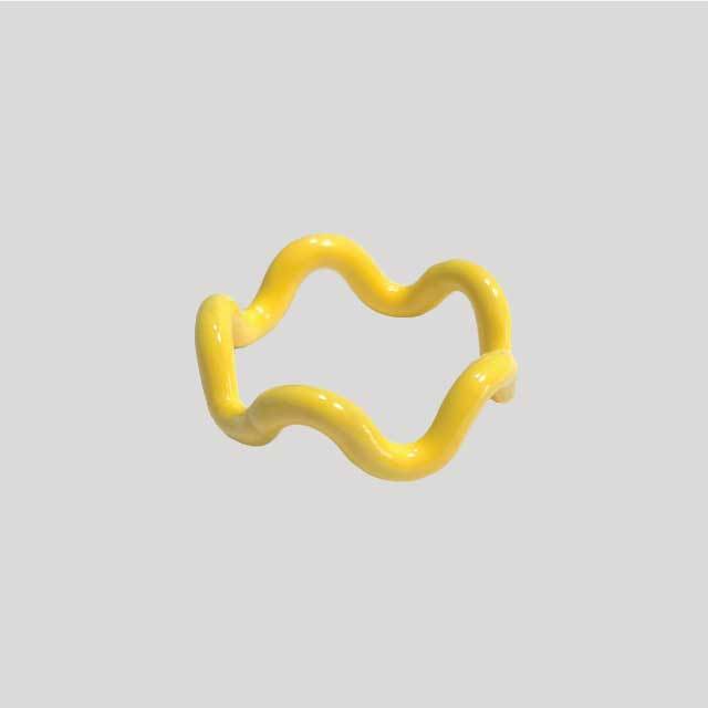 wavy-ring-lemon