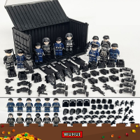 WUHUI 12 + 1ชิ้น SWAT ทหารกองทัพ WW2 Minifigures ของเล่นภาชนะอาคารชุดสำเร็จรูป Enlighten ตำรวจเมืองที่ทันสมัยคอมมานโดกองกำลังพิเศษอาคารอิฐเด็กของเล่นของเล่นสำหรับหนุ่มๆสาวๆเข้ากันได้กับทุกยี่ห้อ