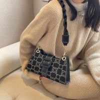 High-End Vintage Underarm Bag Female Fashion Versatile Small Square Popular Texture Shoulder 【AUG】