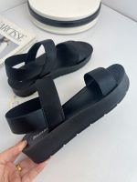 Foreign Trade Large Size Shoes [Paris Street Shot] Thick-soled one-word buckle strap Roman sandals are white and black slip-on sandals 【QYUE】