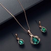 European and American Fashion Blue Drop Pendant Necklace Earrings Set Luxury Glamour Women 39;s Jewelry Accessories Party Gifts