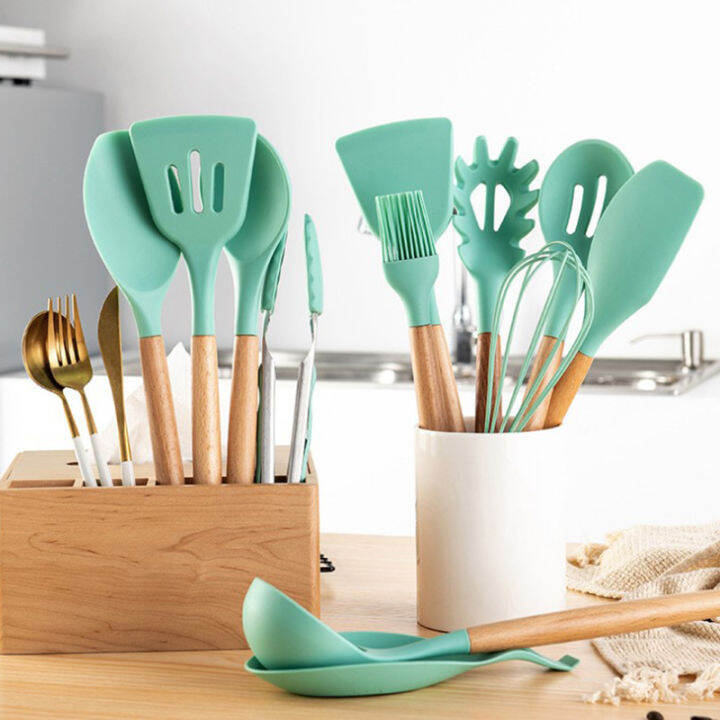 useful-wooden-handle-silicon-utensil-kitchenware-cookware-spatula-soup-spoon-brush-ladle-pasta-colander-non-stick-kitchen-tools