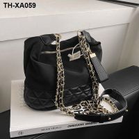 Female small nylon bag design one shoulder chain bucket bag small sweet wind wandering bag bag portable joker female students