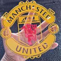 manchester united โลโก้ แมนเชสเตอร์ ยูไนเต็ด เหล็กตัดเลเซอร์ ขนาด 18*18 cm. ทำสี พ่นเคลือบสีรถยนต์ภายนอก 2k สูตร 2/1 ทนแดดทนฝนทนทุกสภาวะอากาศ