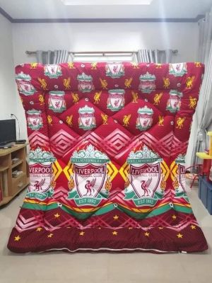 ที่นอนท็อปเปอร์ เนื้อผ้านุ่มสีสด หนาประมาณ 3-4 นิ้ว มีลายให้เลือก (Liverpool แดง)