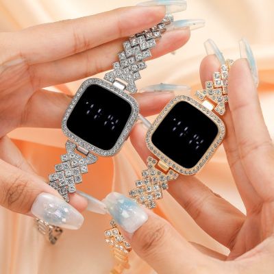 【July】 Cross-border new European and fashion watch set with diamonds full diamond case simple square LDE ladies
