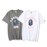 BAPE เสื้อยืดแขนสั้นมนุษย์วานรตัวอักษร,เสื้อยืดสั้นครึ่งแขนทรงหลวมชายยาวคลุมก้นคอกลมเรืองแสง