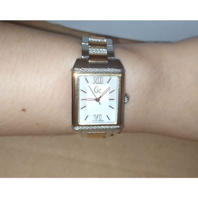 GC WATCHES จีซี วอทช์ นาฬิกาผู้หญิง หน้าปัดมุก ทรงสี่เหลี่ยม รุ่น Cable Class Collection (นาฬิกามือ2)